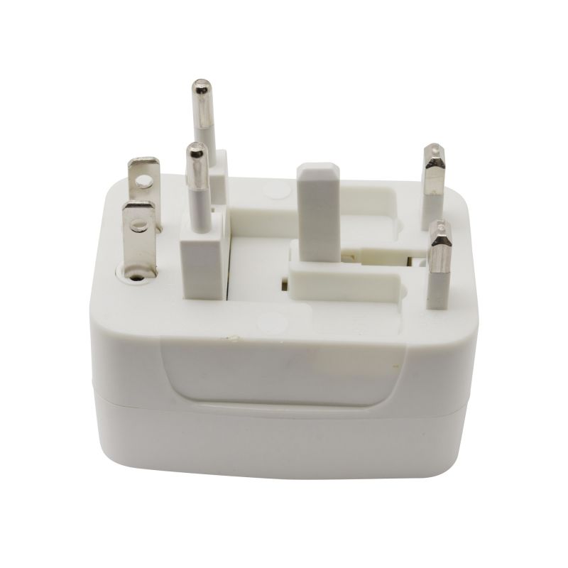ALL-IN-ONE UNIVERSALTRAVEL PLUG