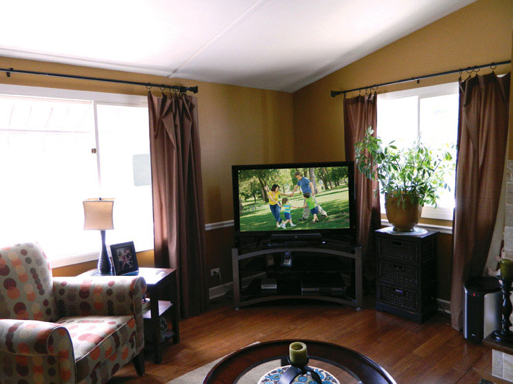 Winegard FlatWave Non-Amped (35 mi/55 km) UHF/VHF Indoor Antenna
