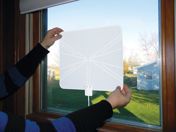 Winegard FlatWave Amped (50 mi/80 km) UHF/VHF Indoor Antenna
